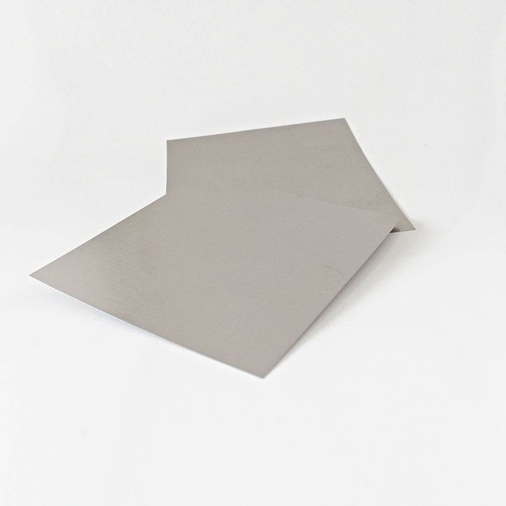  Tungsten plates, tungsten sheets